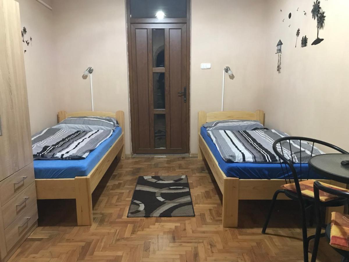 Tahiti Apartman Hajduszoboszlo Exterior foto