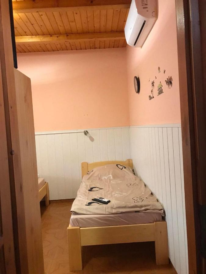 Tahiti Apartman Hajduszoboszlo Exterior foto