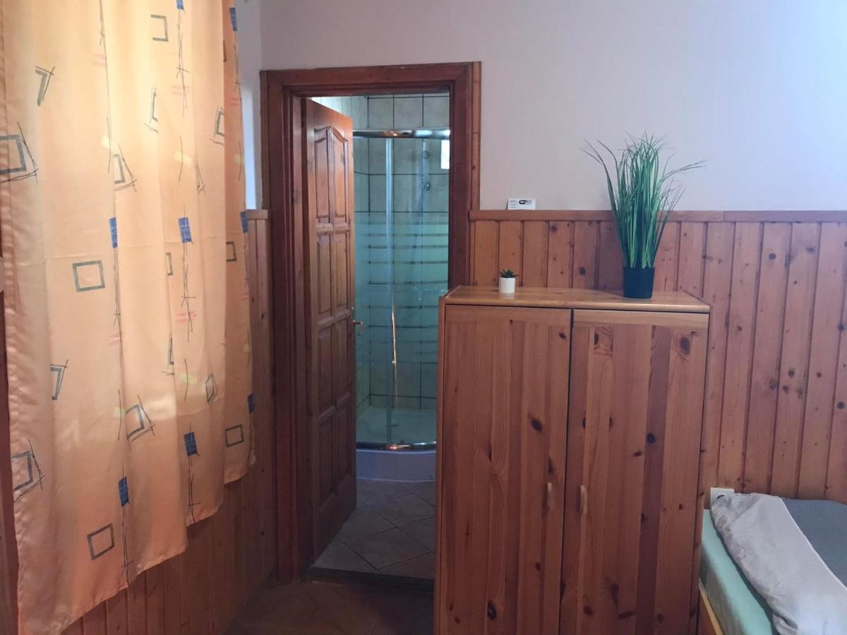 Tahiti Apartman Hajduszoboszlo Exterior foto